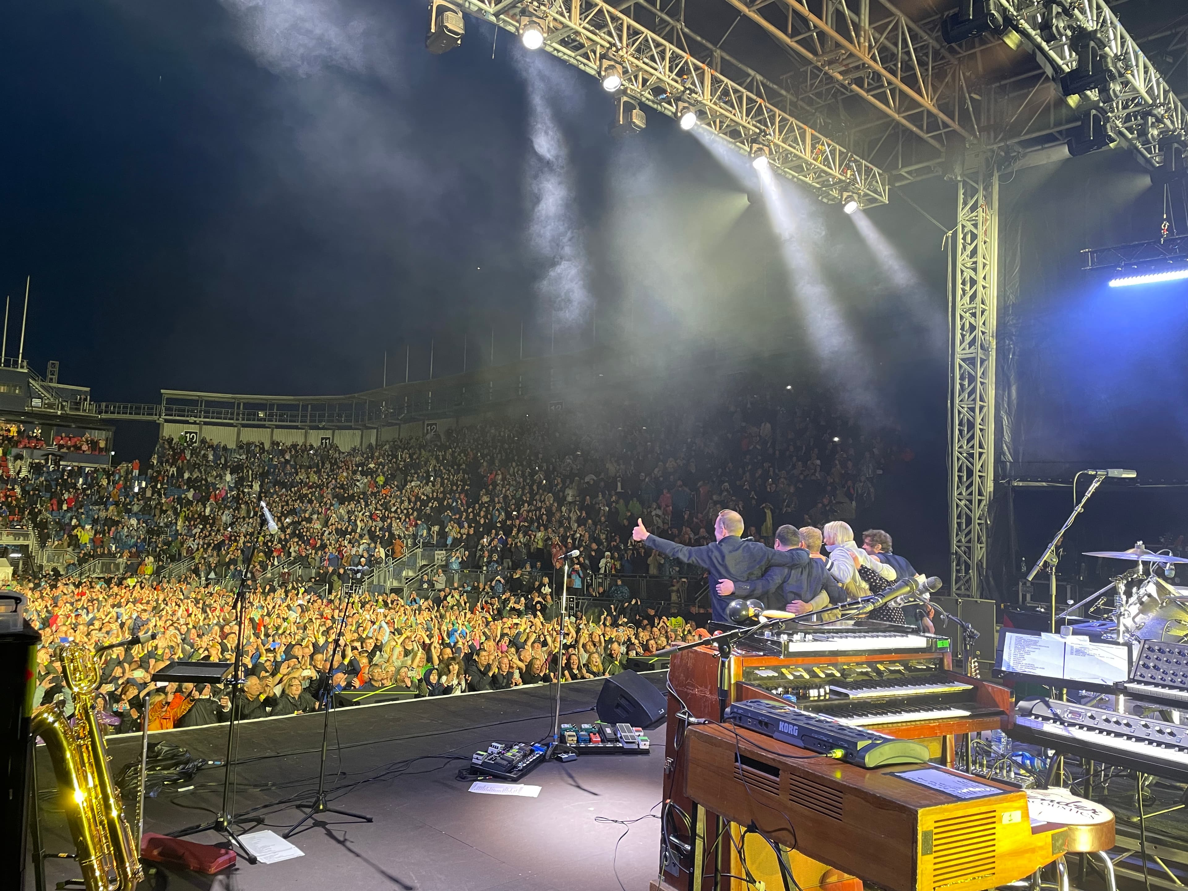 Paul Weller — Stage / Control Tech